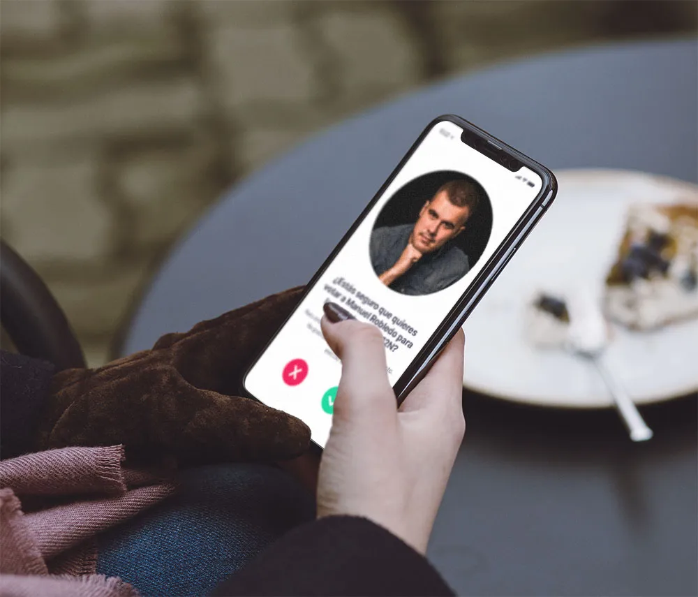 Verifying identity with a photo of your ID, the most sensitive moment of the flow.